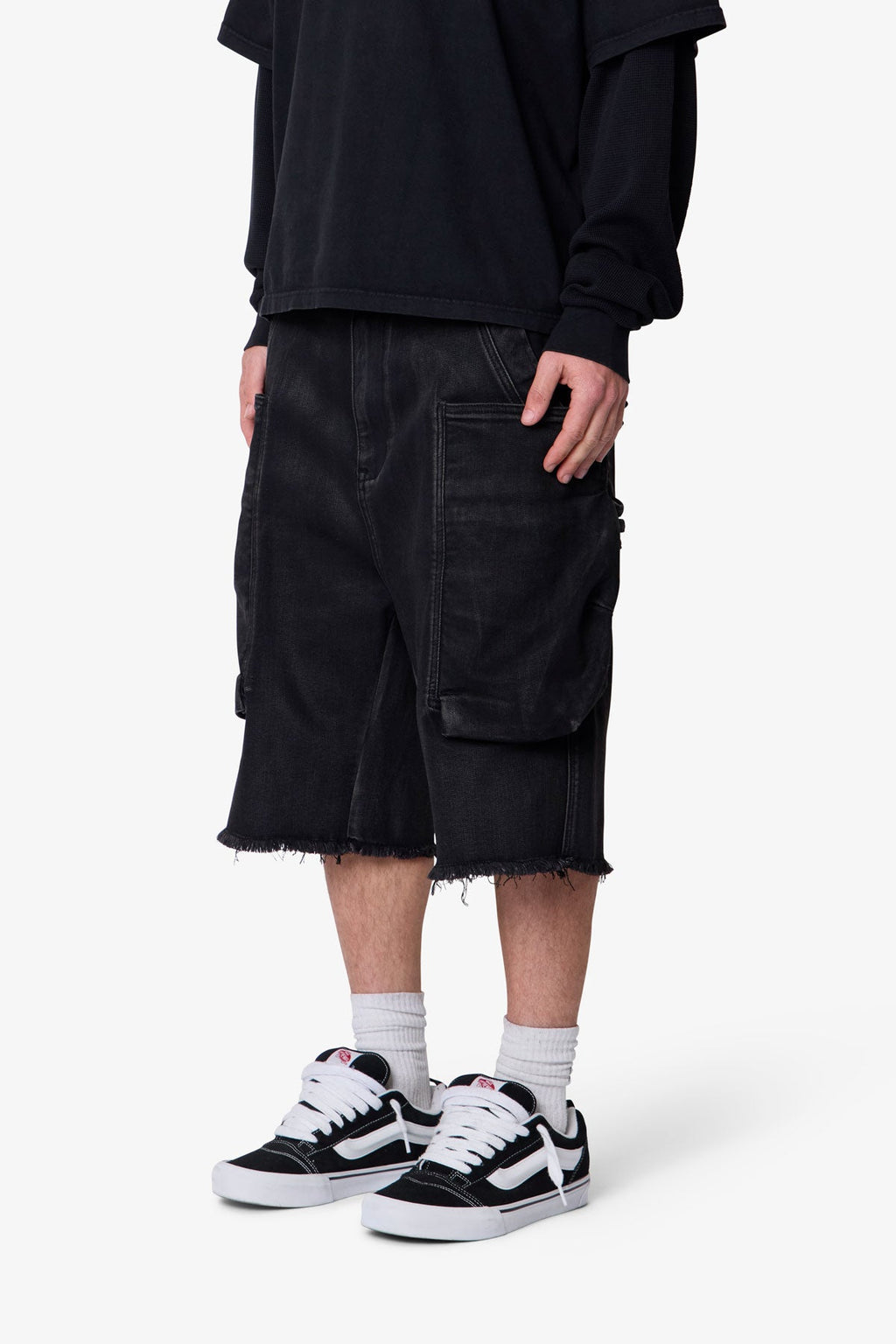 Baggy Waxed Cargo Shorts - Black