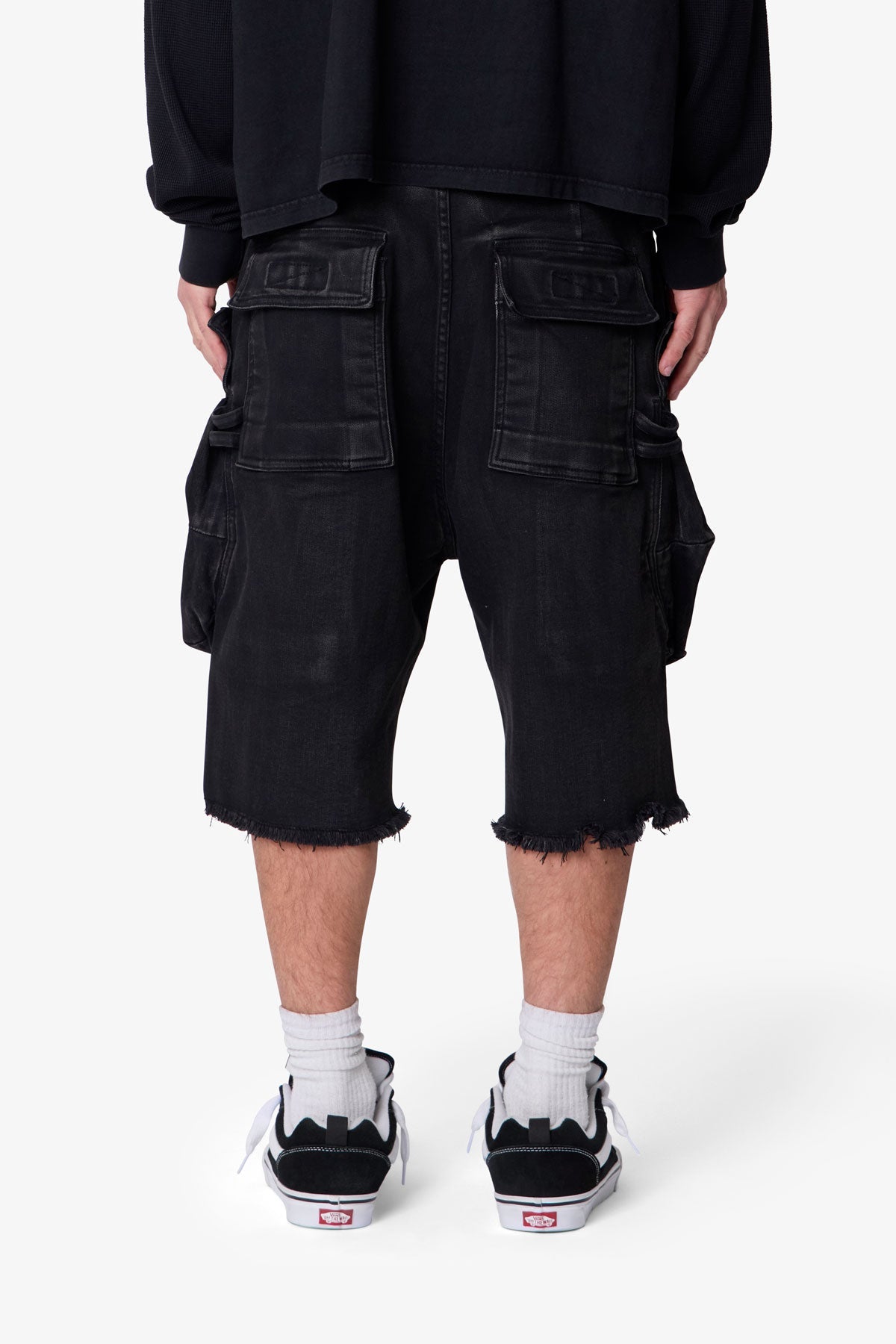 Baggy Waxed Cargo Shorts - Black