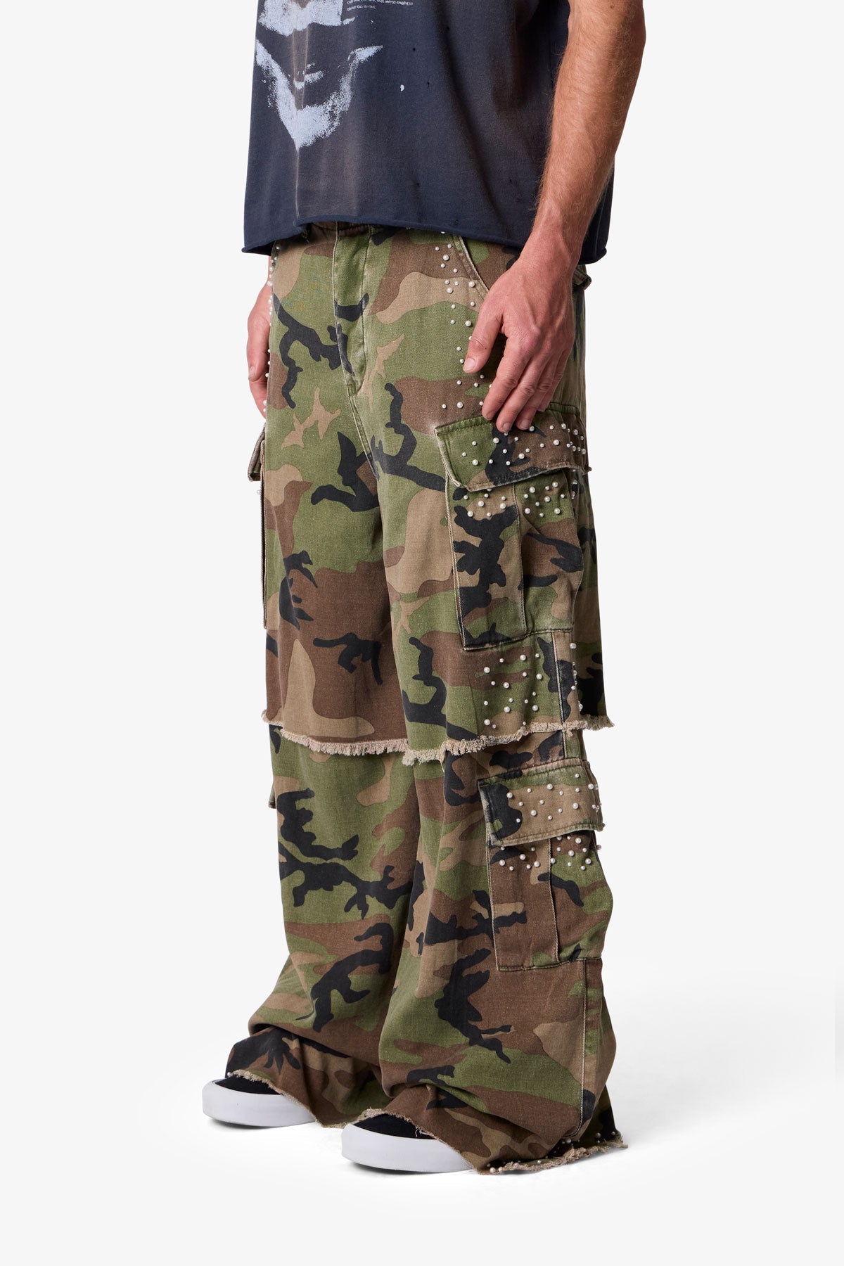 Pearled Rave Cargo Pants - Camo