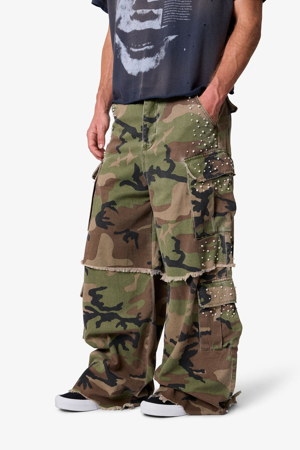 Pearled Rave Cargo Pants - Camo