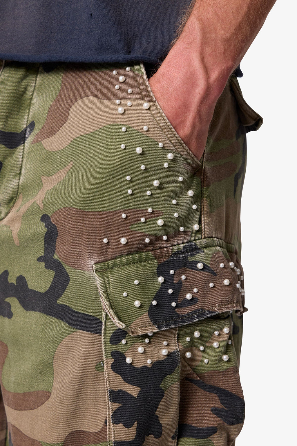 Pearled Rave Cargo Pants - Camo