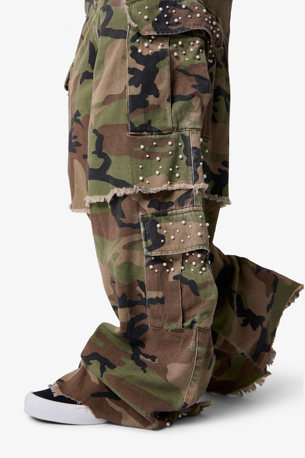 Pearled Rave Cargo Pants - Camo