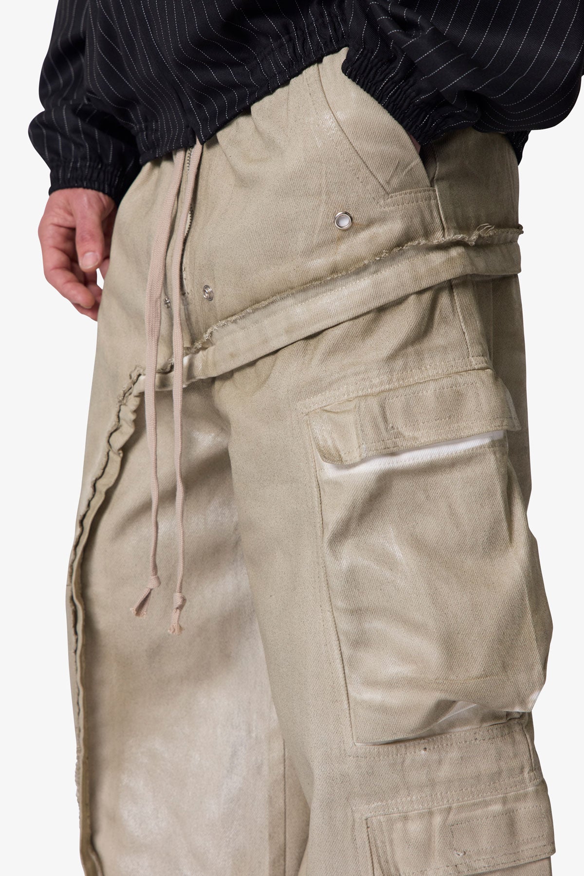 Rave Seam Cargo Pants - Tan